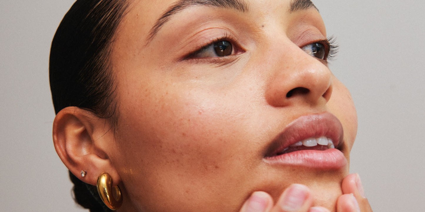 Physical vs chemical exfoliation: which is better?
